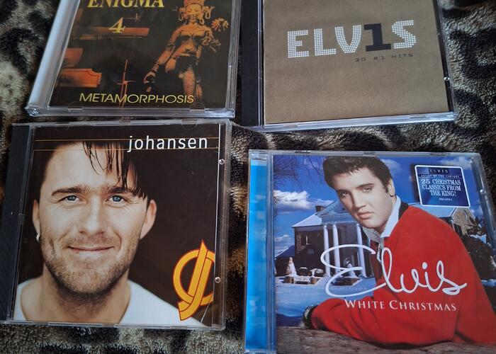 Grajewo ogłoszenia: Sprzedam płyty cd cena za szt